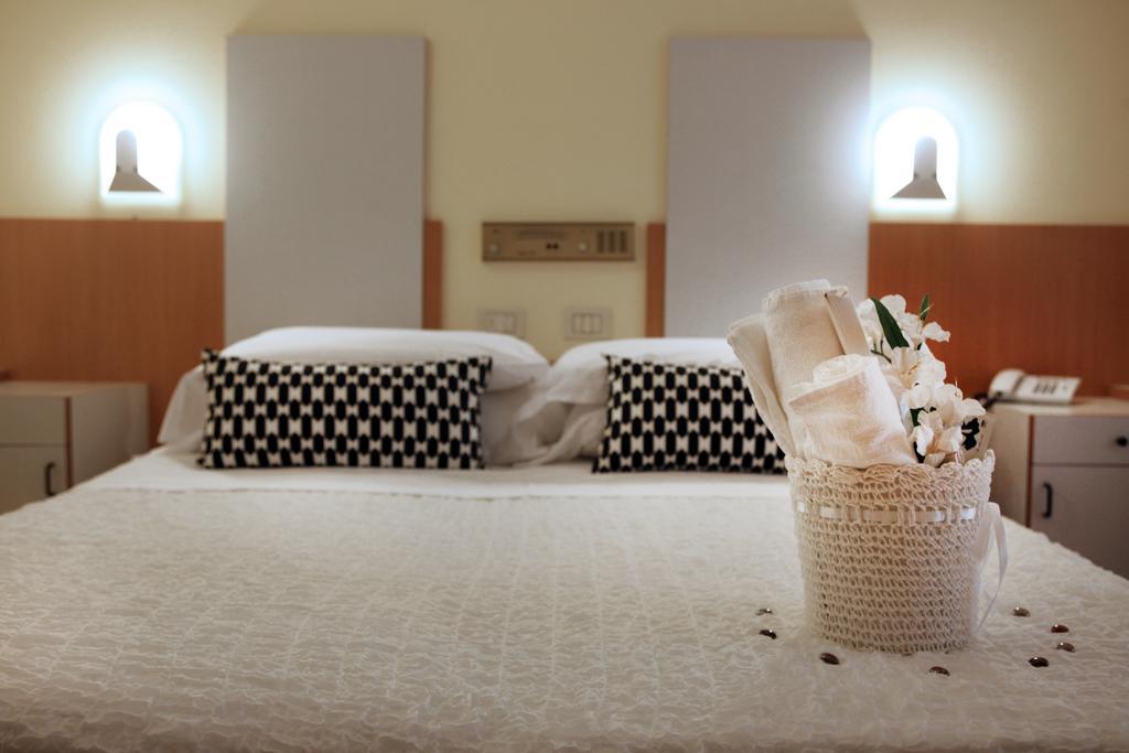 Hotel Bel Air Riccione Oda fotoğraf